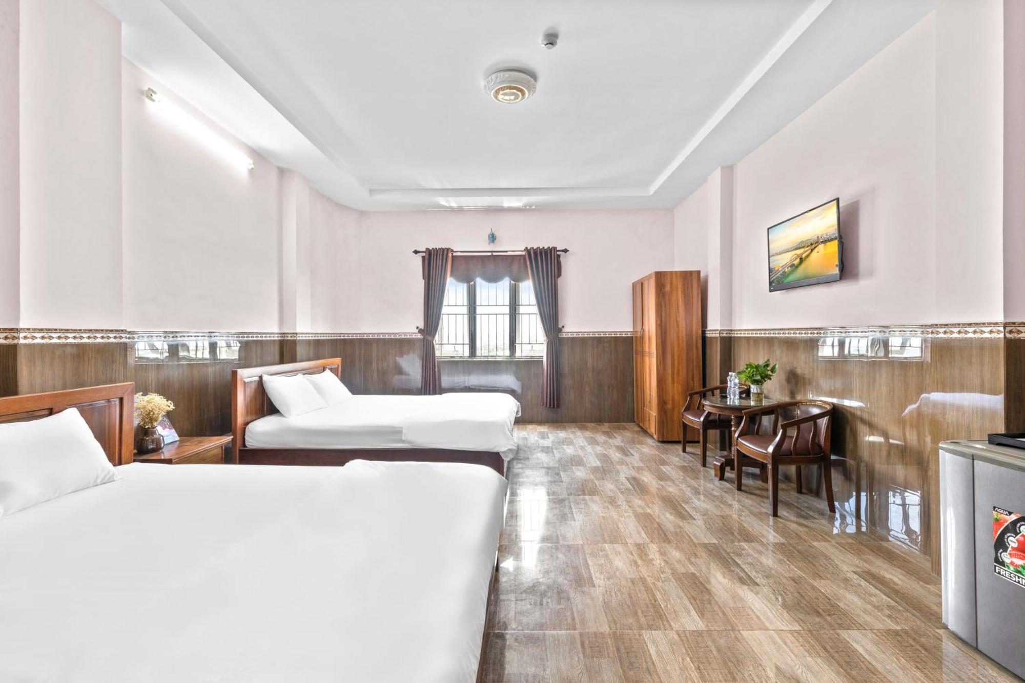 Moc Nhien Hotel Дананг Екстер'єр фото