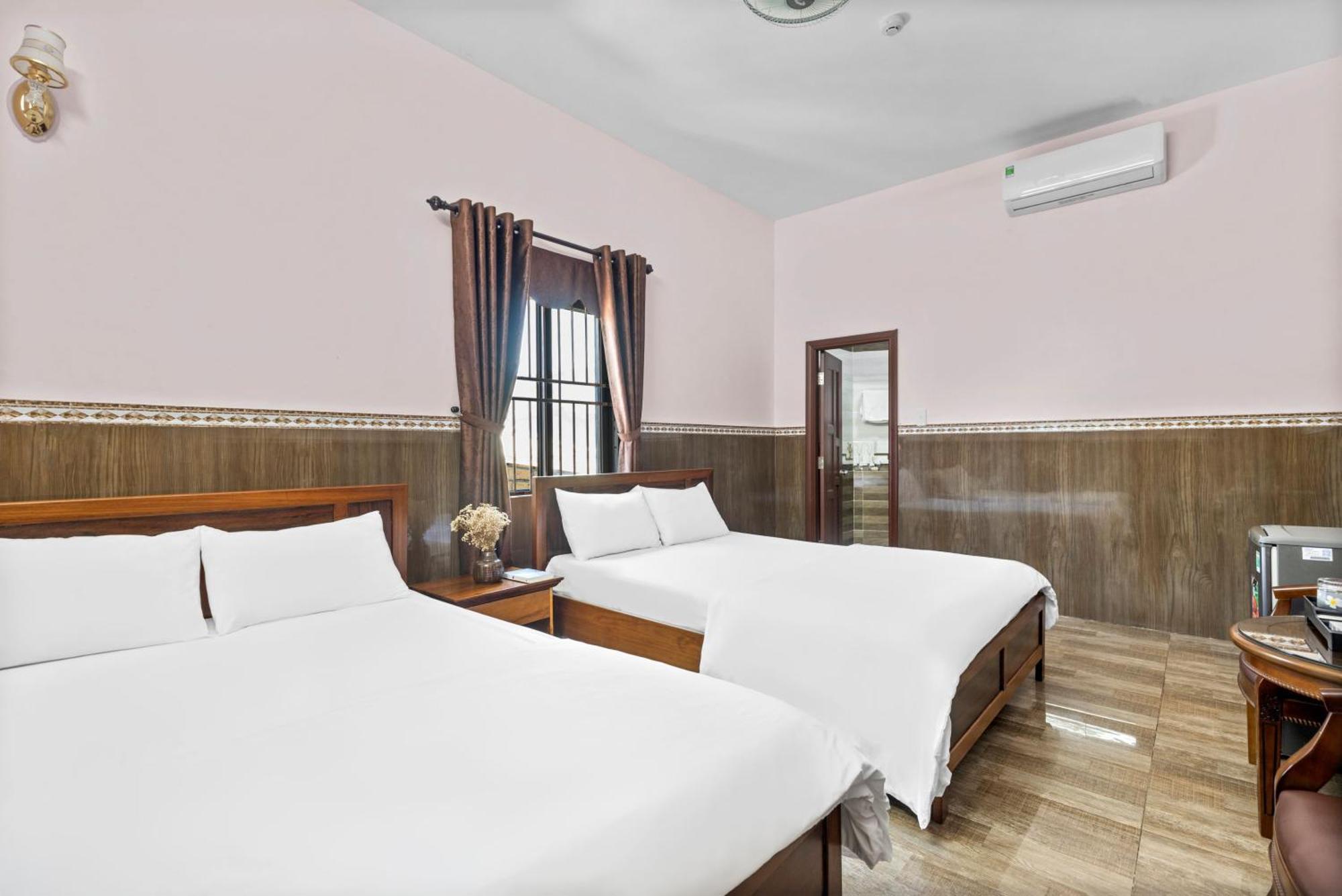 Moc Nhien Hotel Дананг Екстер'єр фото