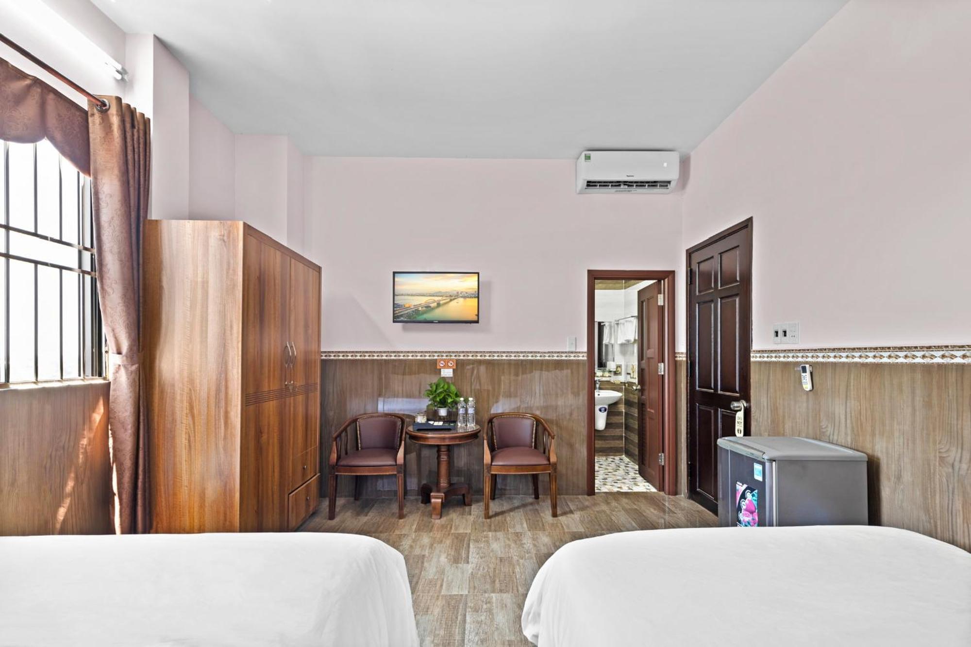 Moc Nhien Hotel Дананг Екстер'єр фото